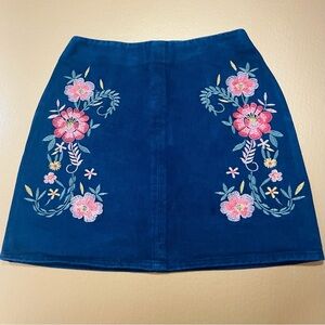 Mi Ami 100% Cotton Embroidered Floral Blue Mini Skirt XS